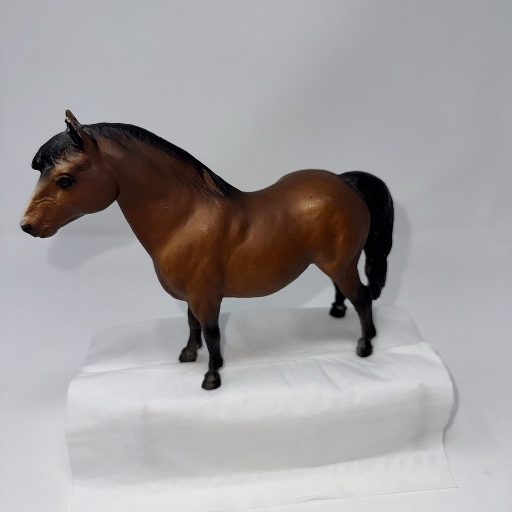 Breyer Horse Shetland Pony #23 Bay with Black Points Traditional Vintage